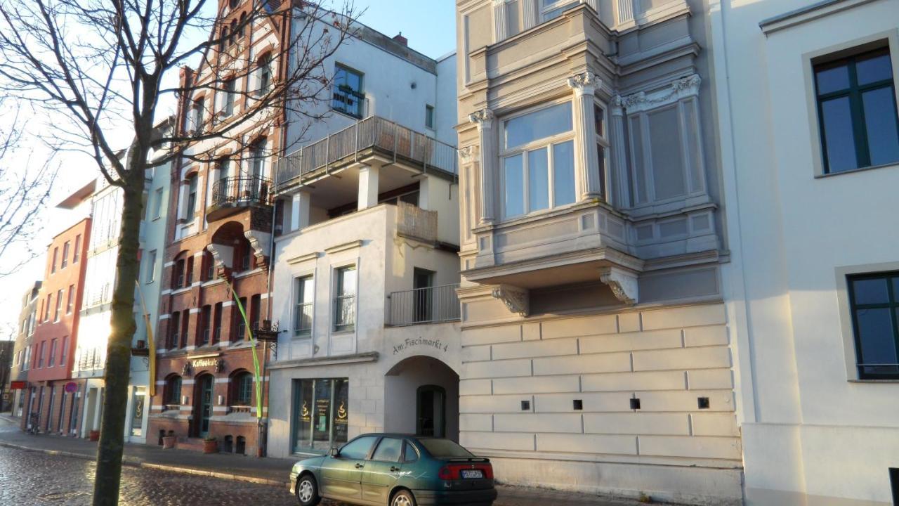 شترالسوند Ferienwohnung Am Ozeaneum المظهر الخارجي الصورة